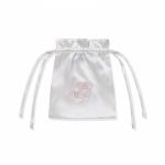 ⁦غطاء عيون للنوم من الحرير الخالص بنسبة 100% - باللون الأبيض⁩ - الصورة ⁦2⁩